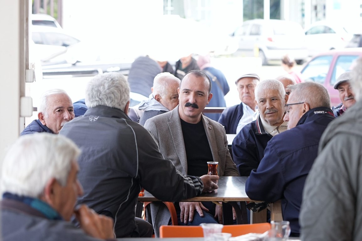 Başkan Kotan emekliler için sahada