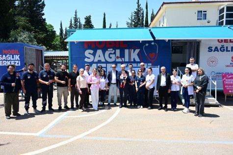 Kepez’de bahar coşkusu ve dayanışma bir arada