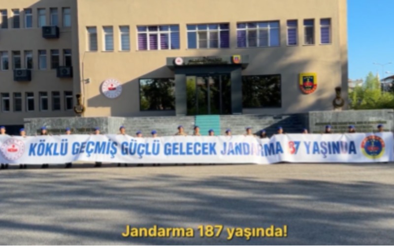 Jandarma Genel Komutanlığı’nın 187’nci Yıl Coşkusu Tribünlere Taşındı