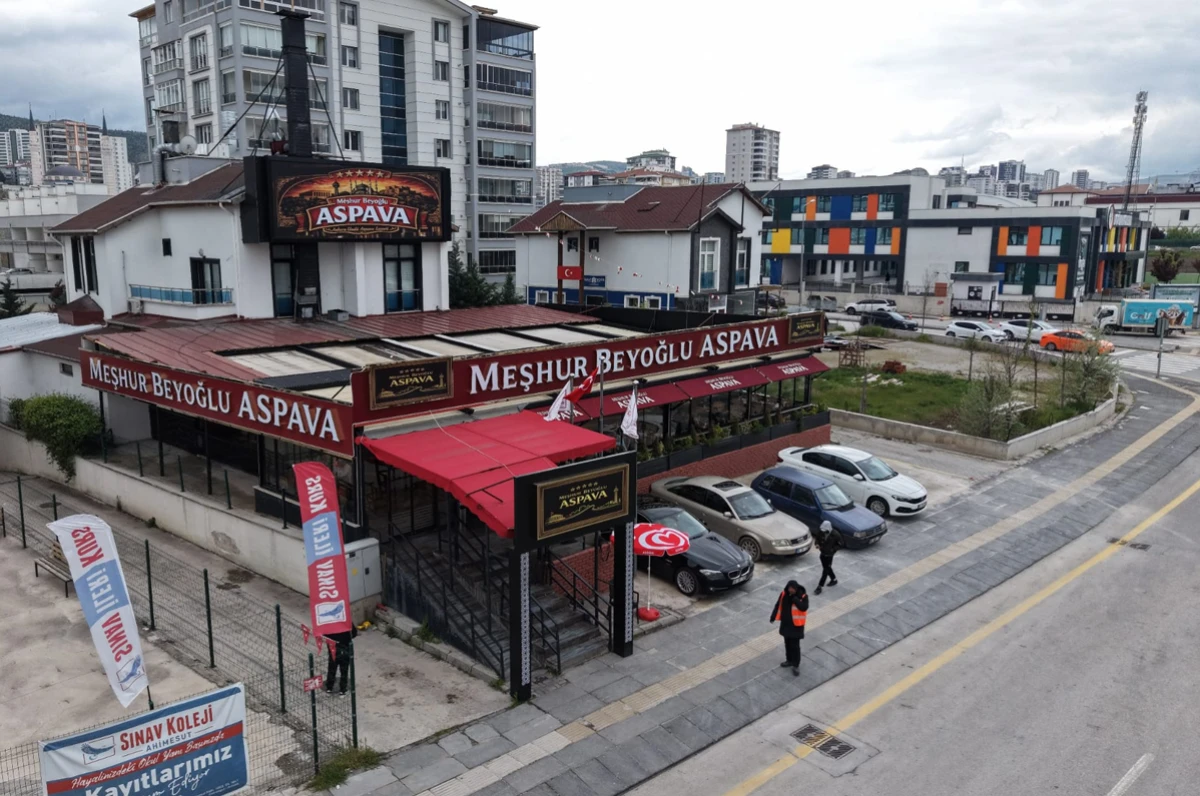 Meşhur Beyoğlu Aspava, Satılmış Tiftikçi İmzasıyla Kapılarını Açtı