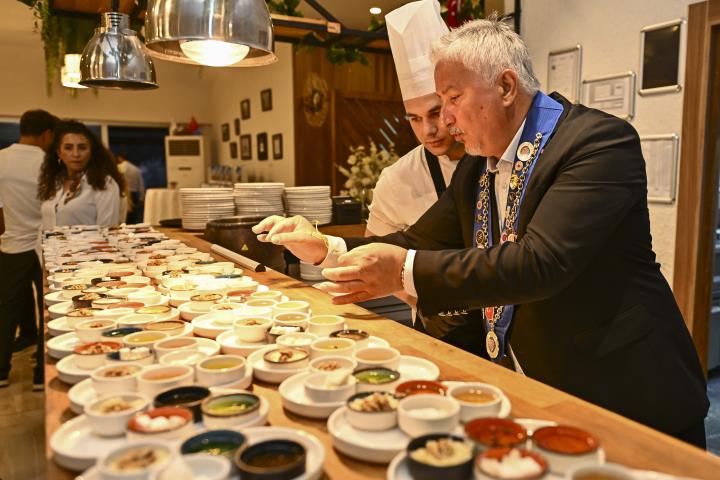 Gastronomi temsilcileri Antalya Lokantası’nda buluştu