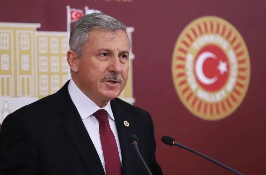 Yeni Yol Grup Başkanvekili Doç. Dr. Selçuk Özdağ: “Yükseköğretime yeniden devam etme imkânı tanınmasını amaçlıyoruz