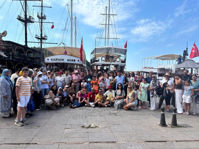 Özel gereksinimli bireyler Akdeniz’e açıldı