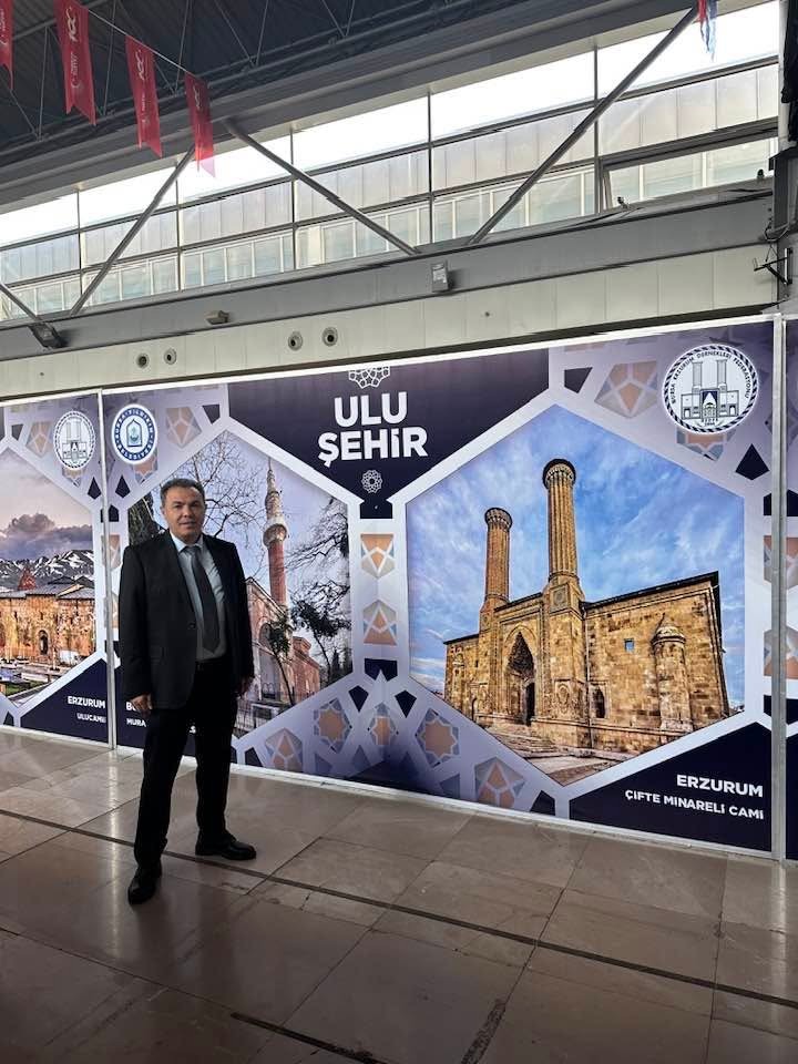 Latif Albayrak'tan Bursa Erzurum Dernekleri Federasyonu İçin 25 Maddelik Büyük Vizyon: "Daha Güçlü, Daha Etkin, Daha Kapsayıcı Bir Federasyon İçin Yola Çıktık"