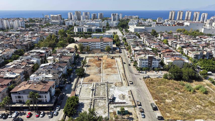 Muratpaşa raket sporlarının yeni merkezini kuruyor