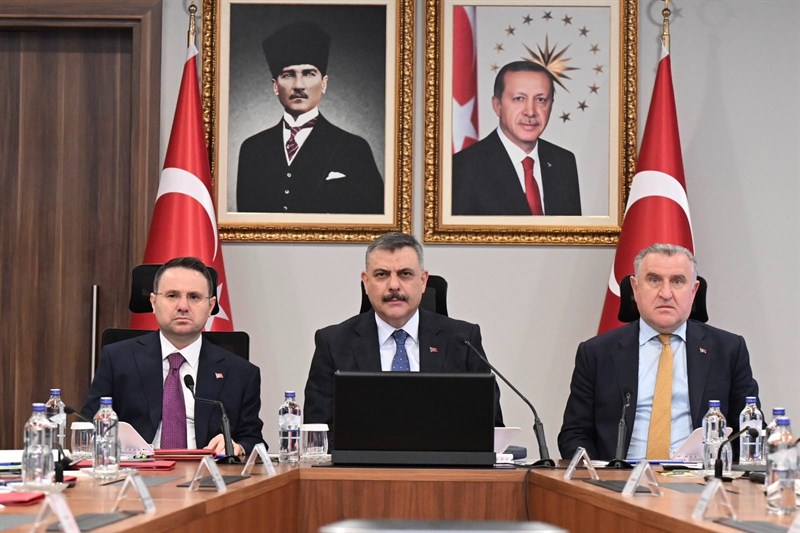 İçişleri Bakan, Sayın Mustafa Çiftçi, Adalet Bakanı ve Gençlik ve Spor Bakanı'nın Katılımıyla Spor Güvenliği Değerlendirme Toplantısı Gerçekleştirildi