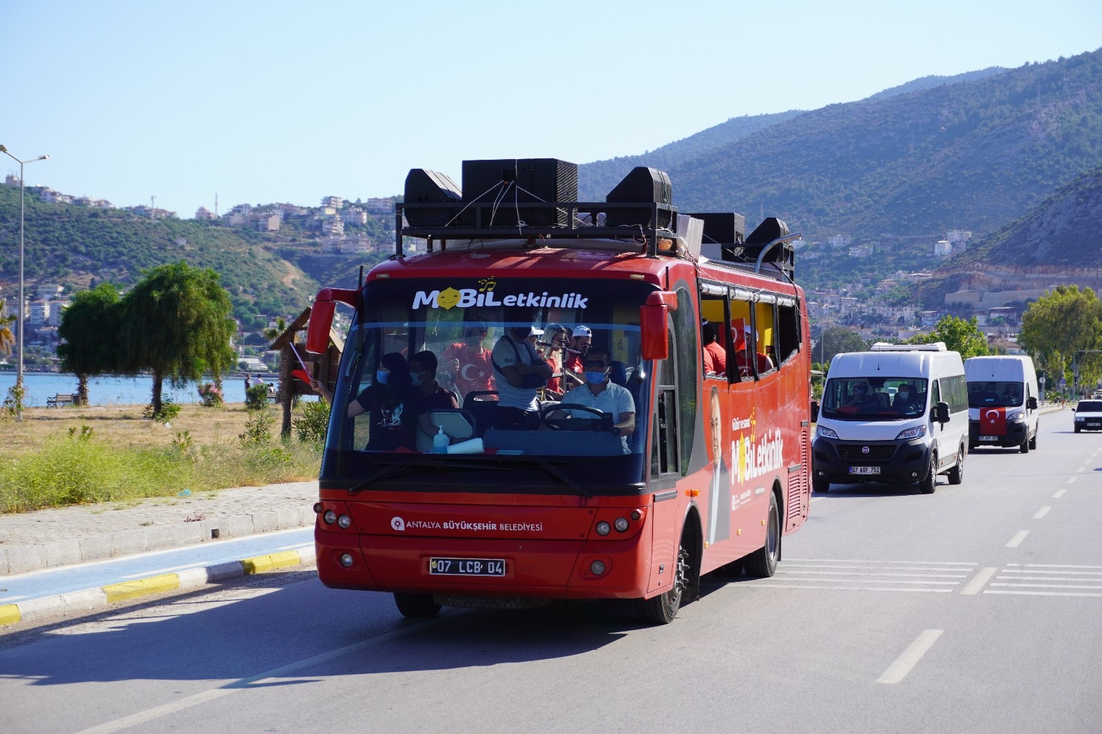 19 Mayıs mobil etkinlikleri Demre, Finike, Kepez ve Konyaaltı’nda devam etti