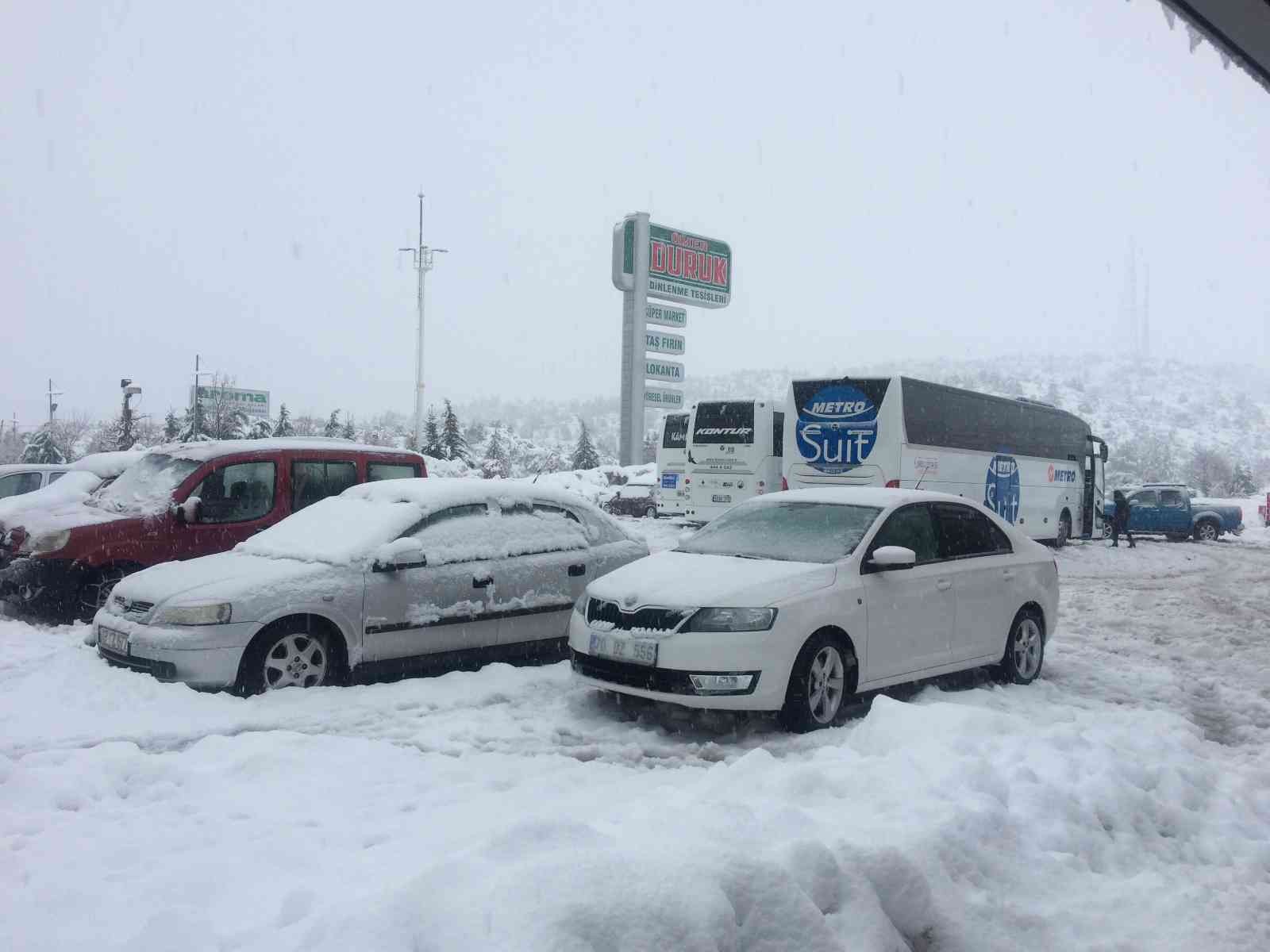 21 saat aradan sonra Alacabel'de trafik devam ediyor