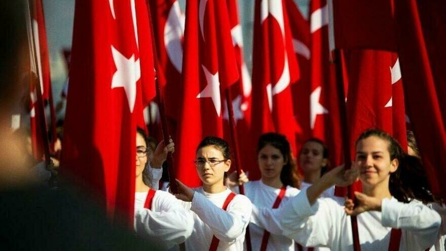 23 Nisan’da sokağa çıkma yasağı ilan edildi