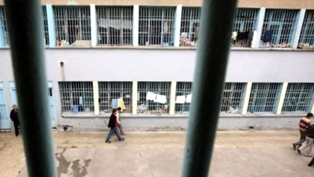 5 açık cezaevinde 17 hükümlüye koronavirüs teşhisi konuldu, 3 mahkum hayatını kaybetti