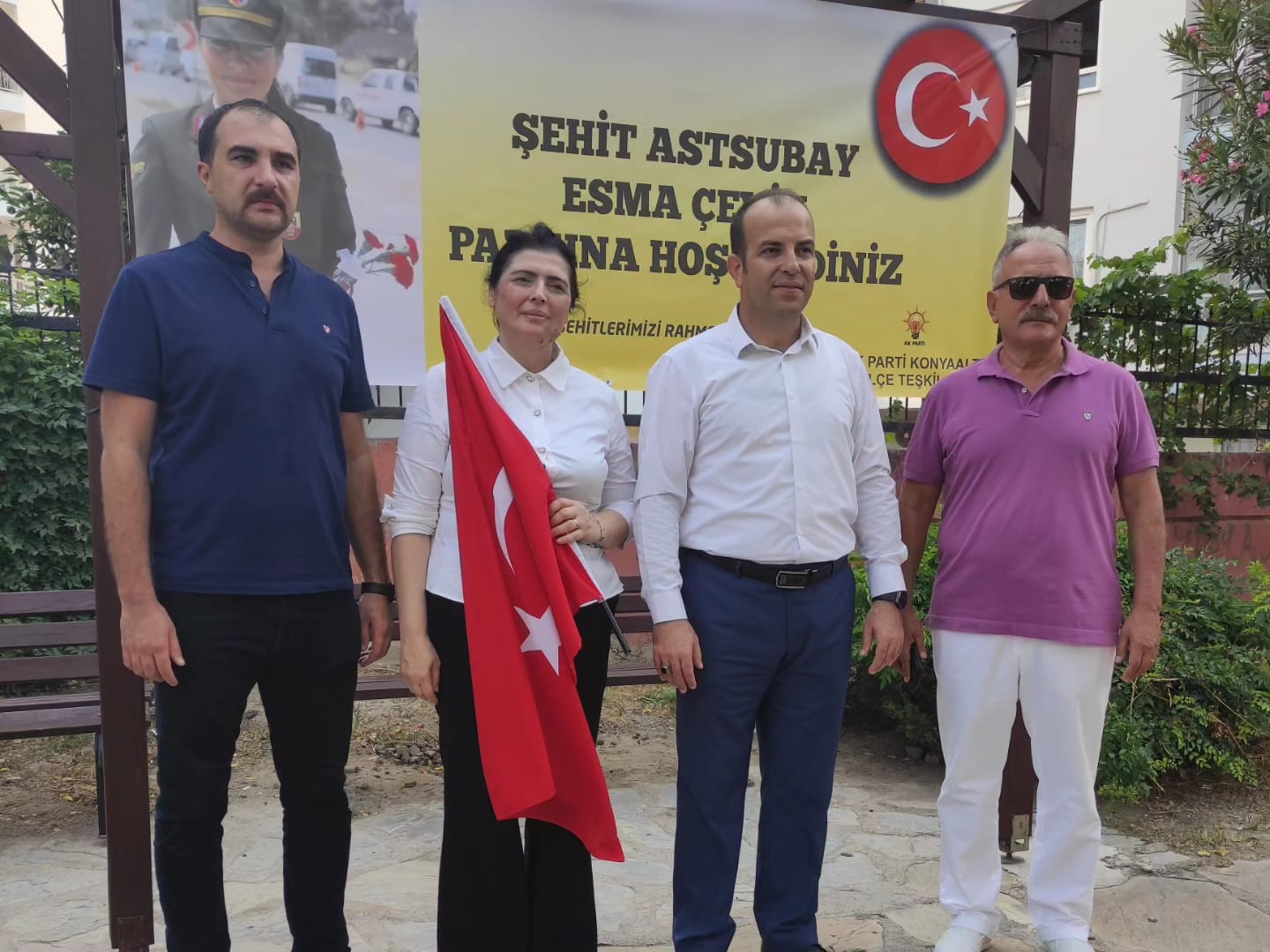 AK Parti Meclis Üyeleri önerge verdi ve  parkın adının Şehit Astsubay Esma Çevik adının verilmesini istedi