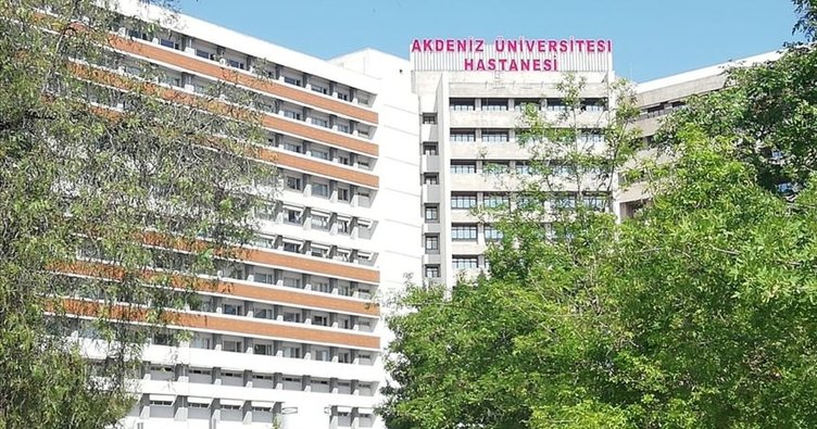 Akdeniz Üniversitesi 5. çift kol naklini yapıyor