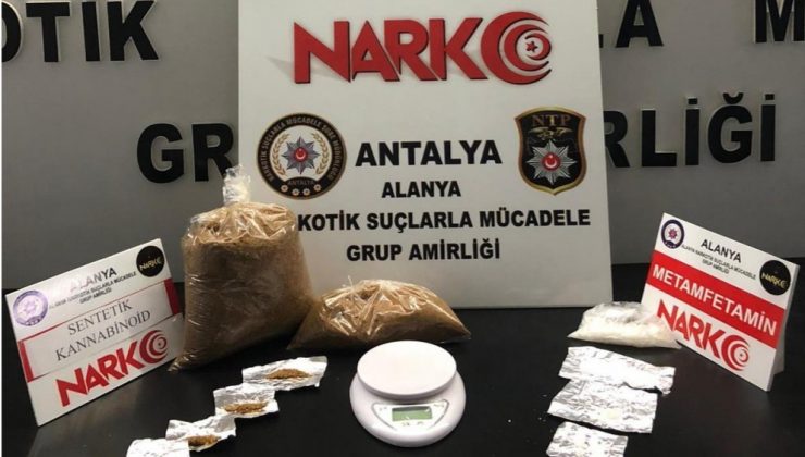 Alanya'da 1 kilo 29 gram bonzai ele geçirildi