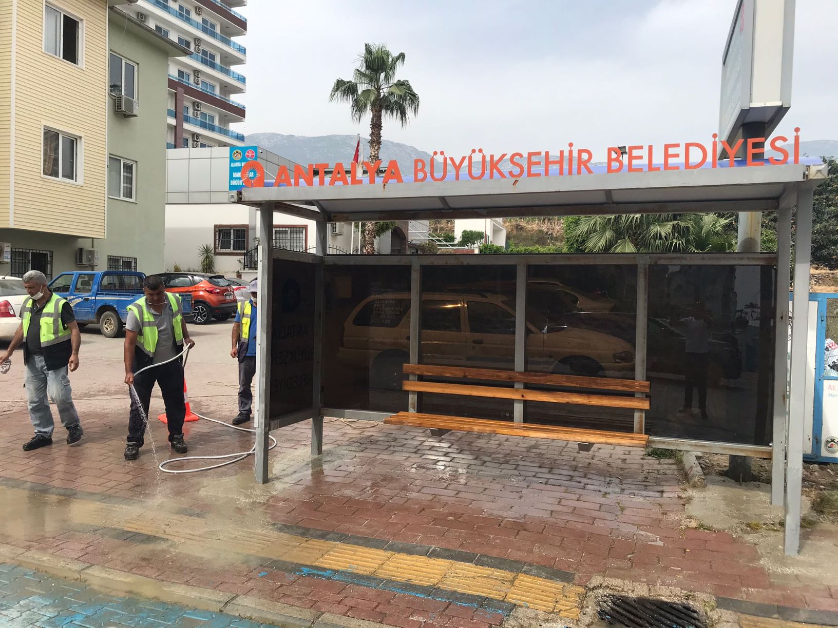  Alanya'da 15 mahalleye 25 durak