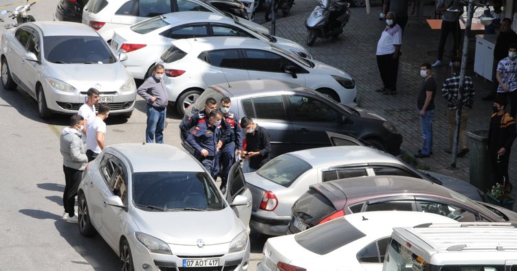 Alanya'da kavga eden gençlere Jandarma ekipleri müdahale etti