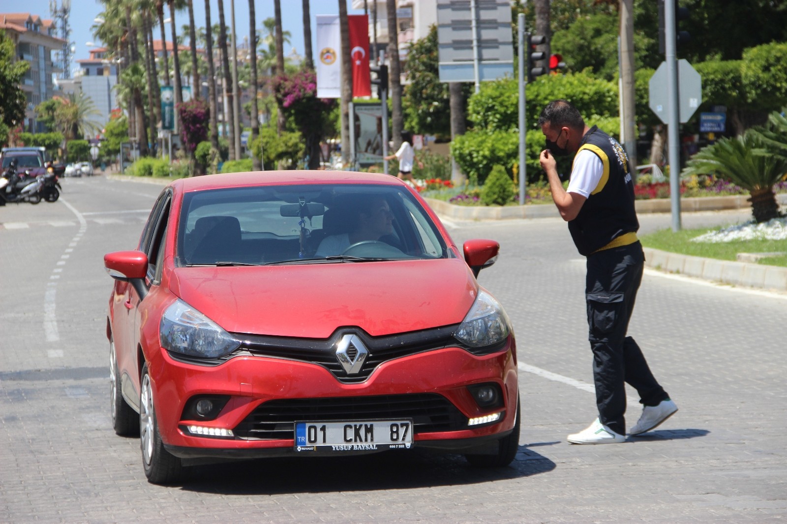 Alanya'da Kısıtlamada  toplam 1 milyon 850 bin 950 TL idari para cezası