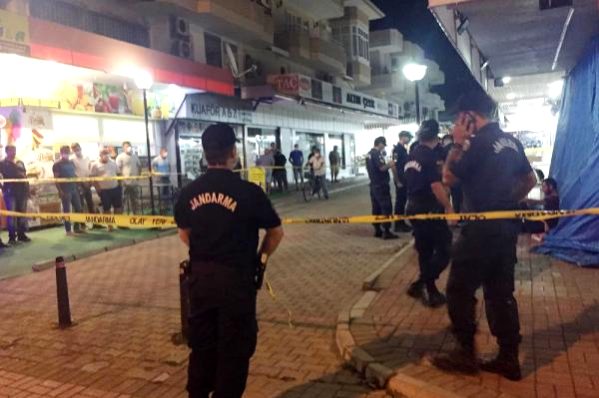 Alanya'da silahlı kavga: 1 ölü, 1 yaralı