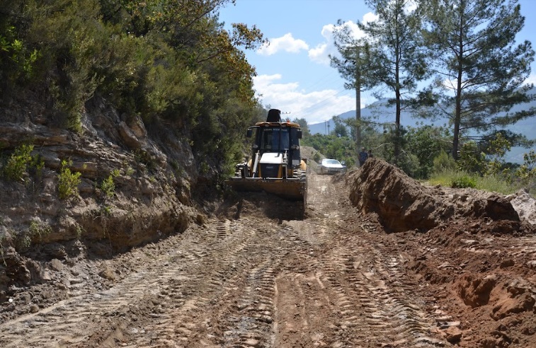 ALANYA ÜZÜMLÜ YOLU GENİŞLETİLİYOR