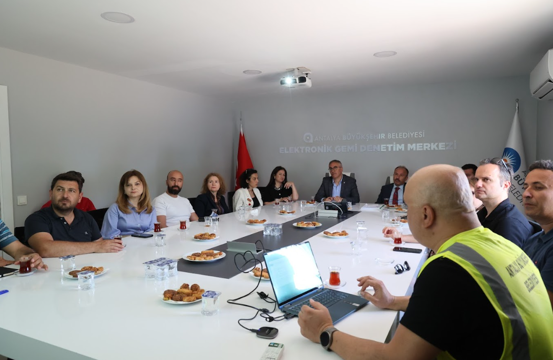 Antalya Büyükşehir Belediyesi Boğaçayı Bilim Kurulu yaz tedbirleri için toplandı