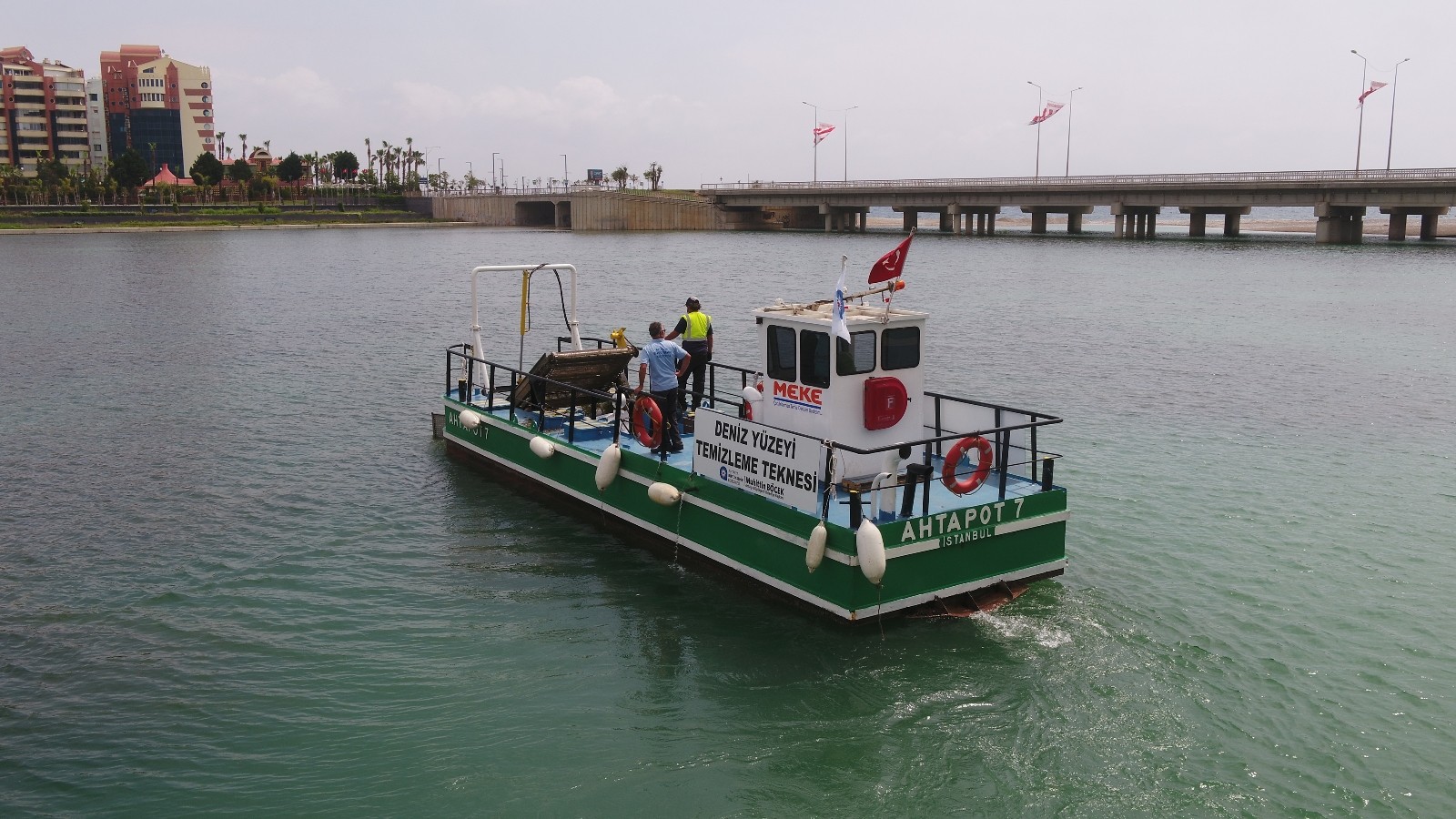 Antalya Büyükşehir Belediyesi, Boğaçayı temizlik çalışması başlattı