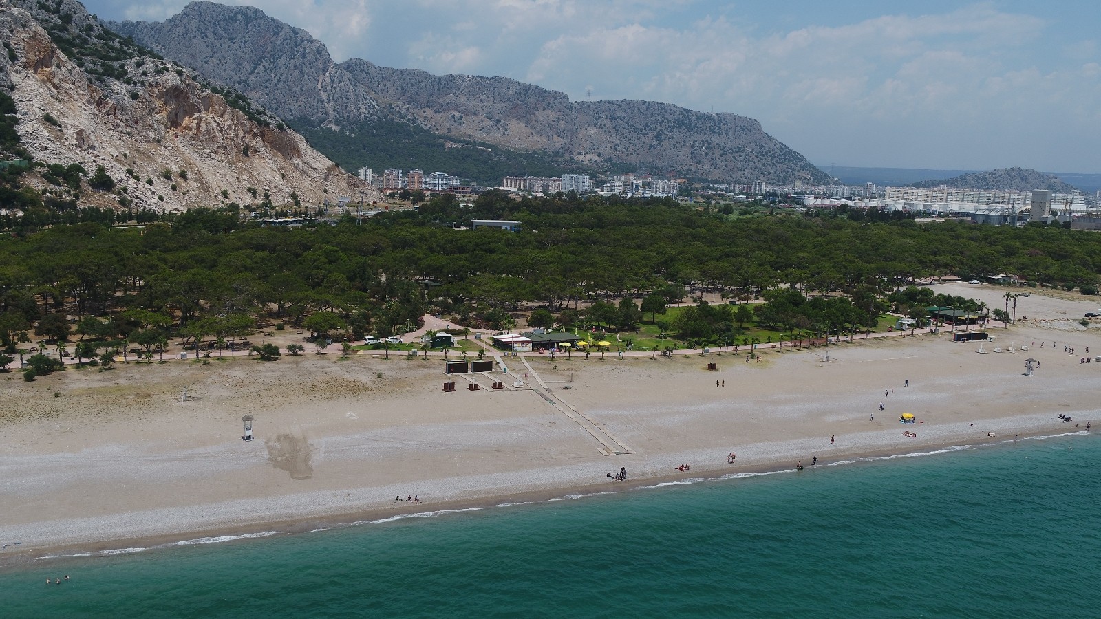 Antalya Büyükşehir Belediyesi Sarısu Mesire Alanı vatandaşların hizmetine açıldı