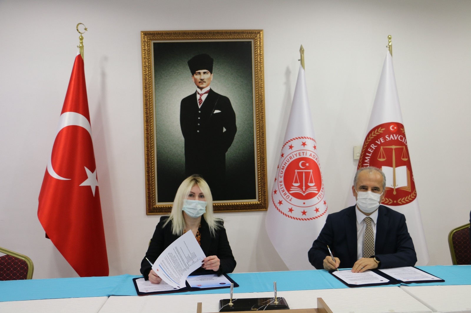 Antalya Cumhuriyet Başsavcılığı ile Akdeniz Üniversitesi Rektörlüğü arasında lisansüstü eğitim işbirliği protokolü imzalandı.