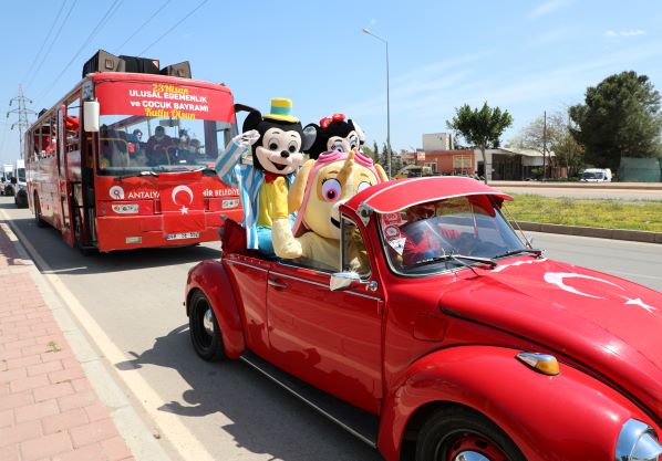 Antalya'da 23 Nisan coşkusu başladı