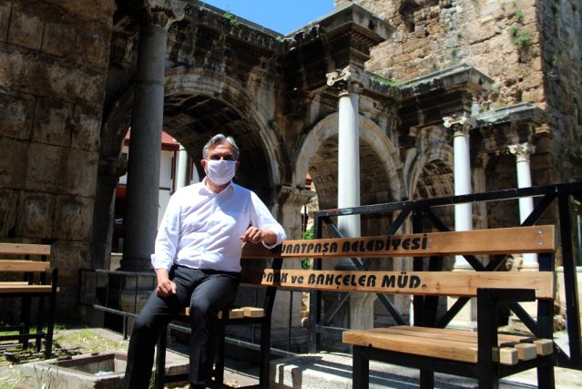 Antalya'da banklara koronavirüs düzenlemesi