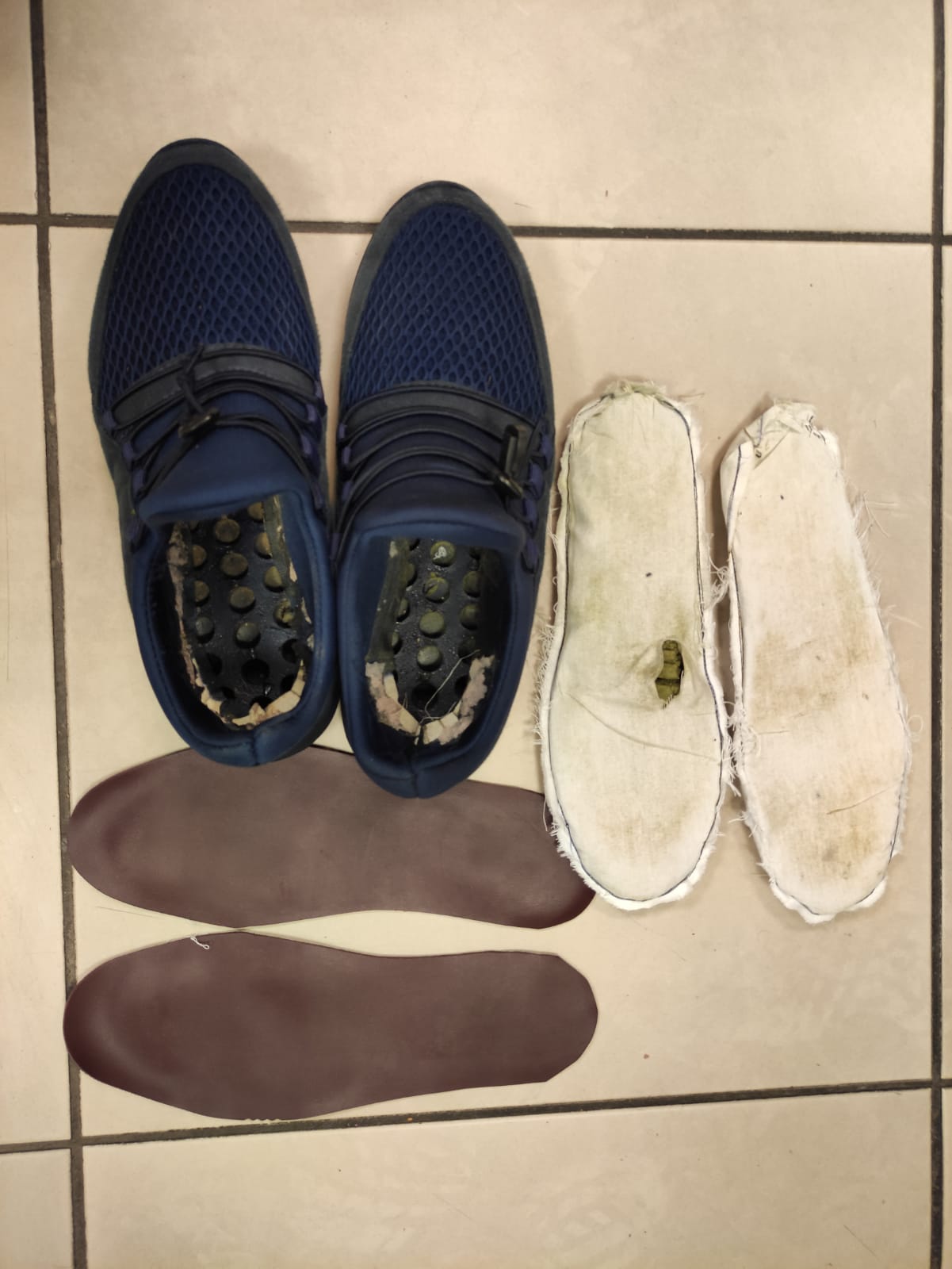 Antalya’da Havalimanında Ayakkabısının Astarına Uyuşturucu Madde Gizleyen Şahıs Yakalandı
