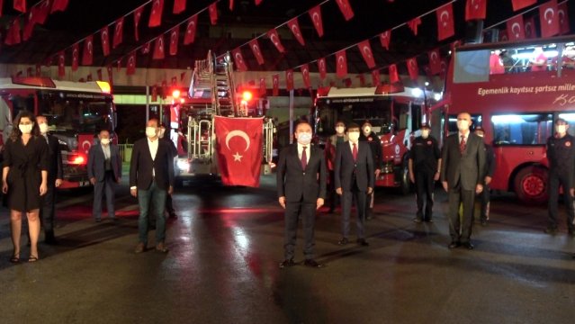 Antalya'da itfaiyenin sirenleri 23 Nisan için çaldı