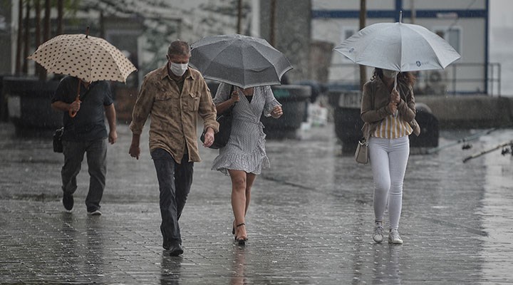 Antalya’da Kuvvetli Rüzgar ve Fırtına