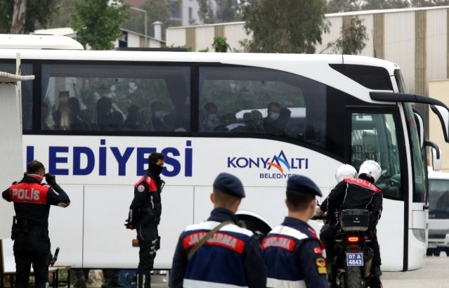 Antalya'da mahkumlara korona virüs tedbirli tahliye