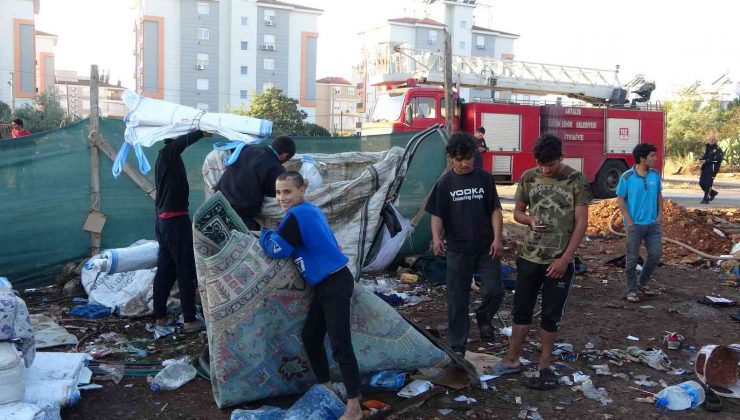 Antalya'da metruk gecekondu alevlere teslim oldu