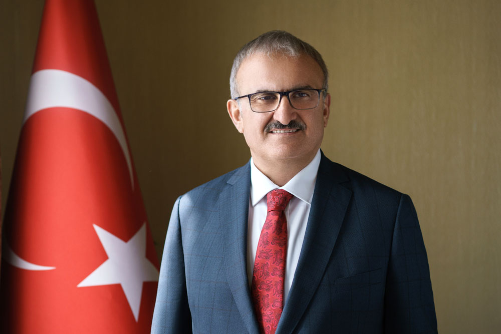 ANTALYA'NIN GURURU TÜRKİYE'NİN ÖRNEK VALİSİ