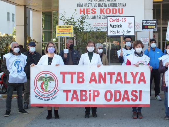 Antalya Tabip Odası ve SES Antalya Şubesi Basın Açıklaması