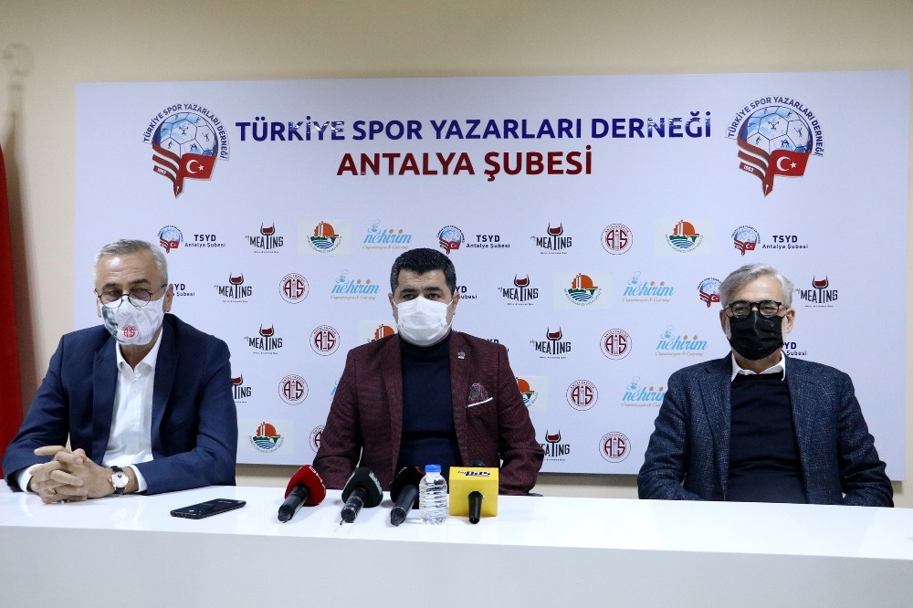 Antalyaspor’da hala Başkan adayı çıkmadı