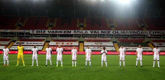 Antalyaspor yenilmezlik rekorunu kırdı