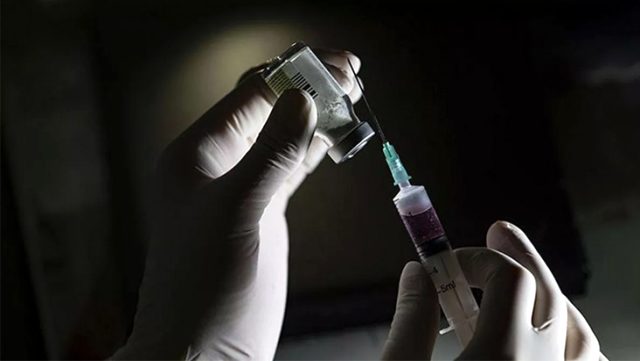 Aşı çalışmaları yapan Çinli şirket duyurdu: İnsanlar üzerinde başarıyla denedi