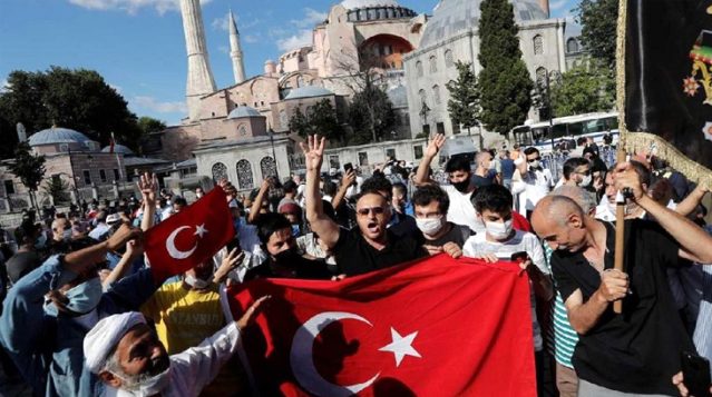 Ayasofya'nın cami olması dünya basınının gündeminde: Erdoğan amacına ulaştı