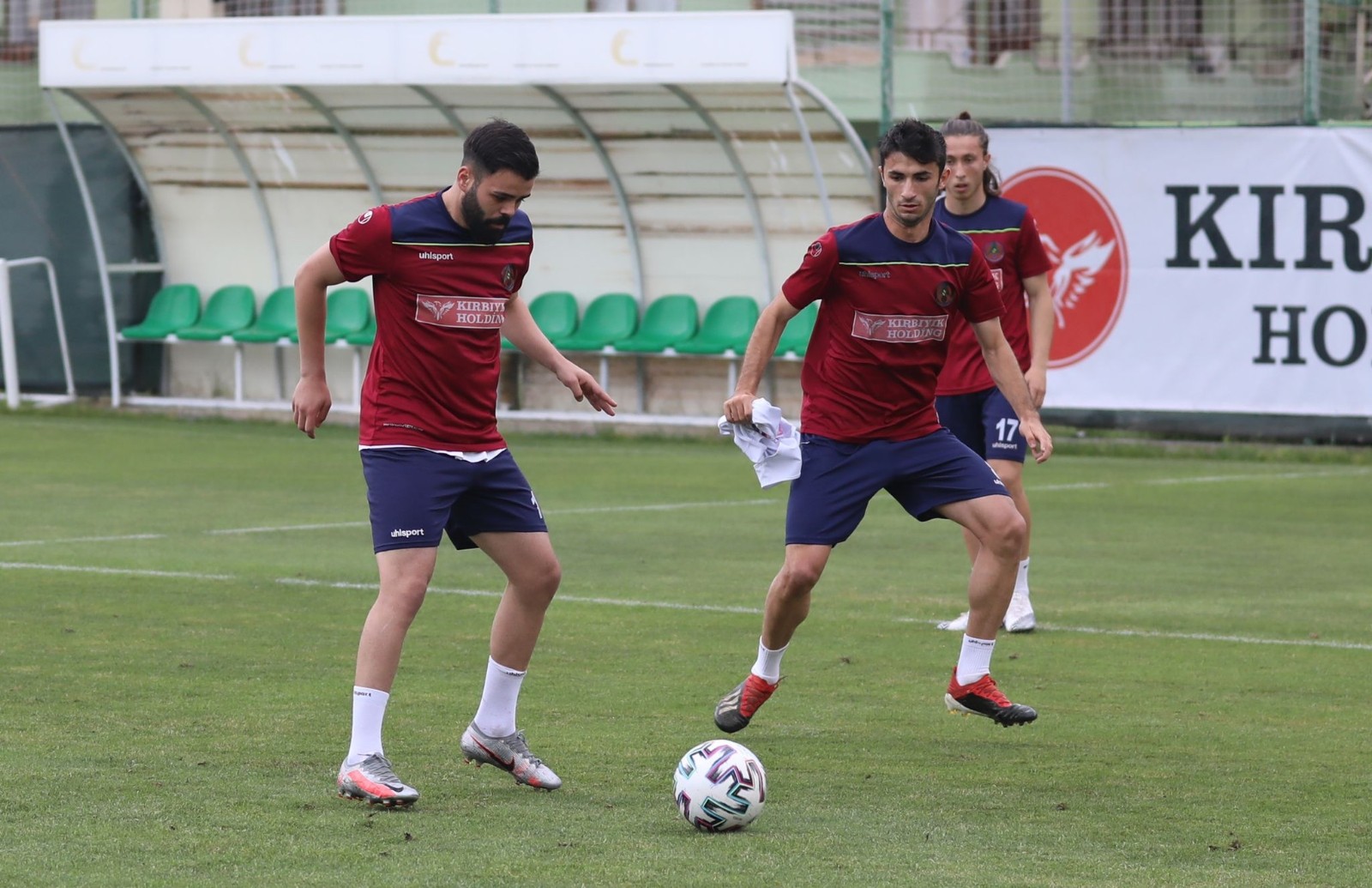 Aytemiz Alanyaspor bu sezon evinde oynayacağı son maçta yarın BB Erzurumspor’u ağırlayacak