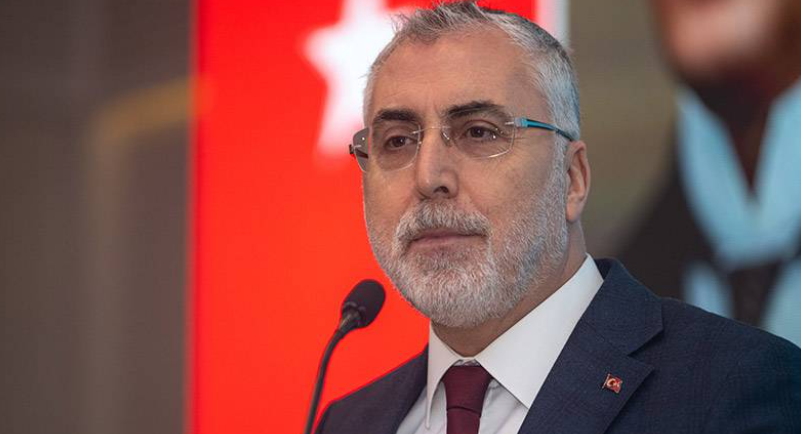 Bakan Işıkhan’dan Asgari Ücret ve Ev Kadınlarına Emeklilik Açıklaması: İlk Kez Tarih Verdi
