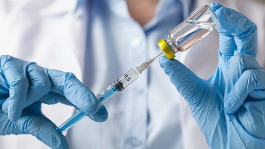 Bakan Koca'dan Yerinde aşı uygulaması açıklaması