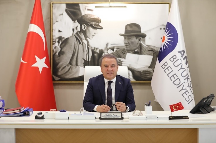 BAŞKAN MUHİTTİN BÖCEK 19 MAYIS ATATÜRK’Ü ANMA GENÇLİK VE SPOR BAYRAMI MESAJI