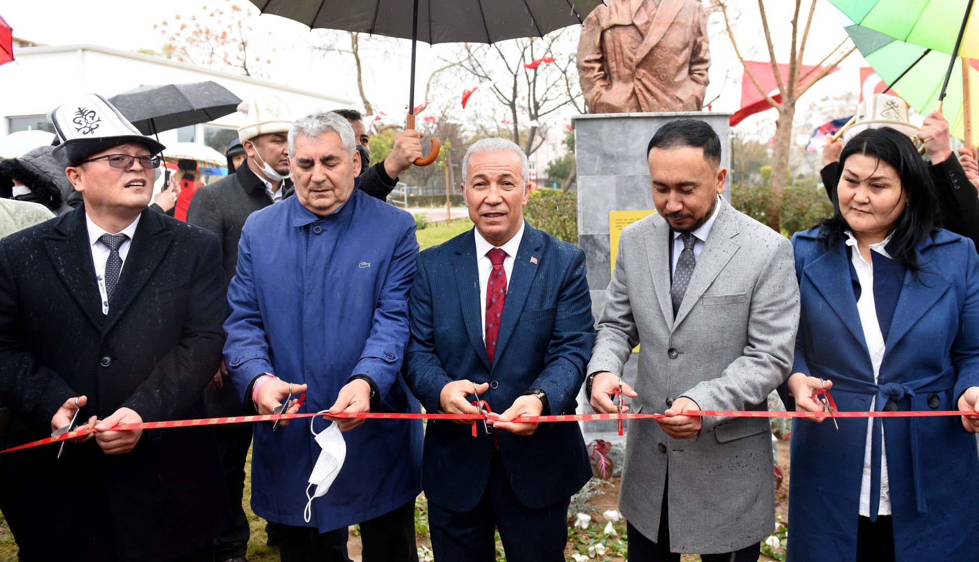 Başkan Uysal, “Antalya’mız dünya kültürlerinin buluştuğu yer”