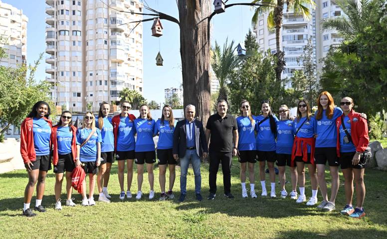 Başkan Uysal, ‘Rüyalar şehrinin rüya takımı olabiliriz’