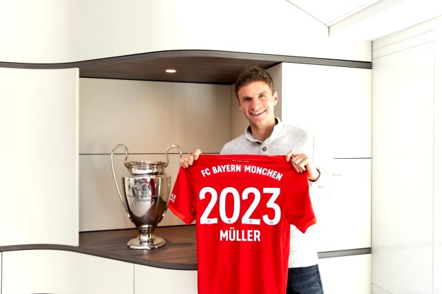 Bayern Münih, Thomas Müller'in sözleşmesini 2023'e kadar uzattı