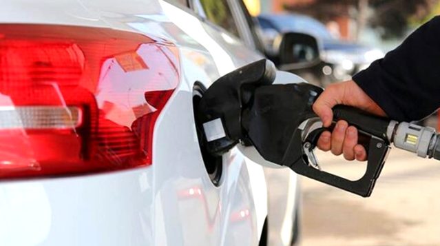 Benzine 16 kuruş zam geliyor