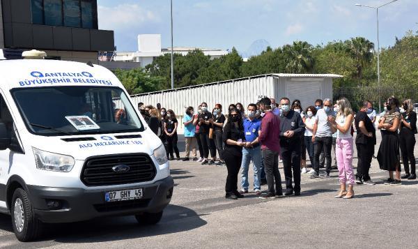 Bilgisayar mühendisi Çağrı Sertaç Kesici'nin  cenazesi morgdan alkışlarla uğurlandı