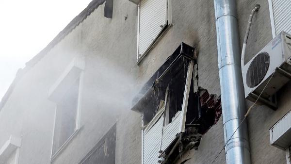 Bilinmeyen nedenle meydana gelen patlama sonucu yangın çıktı