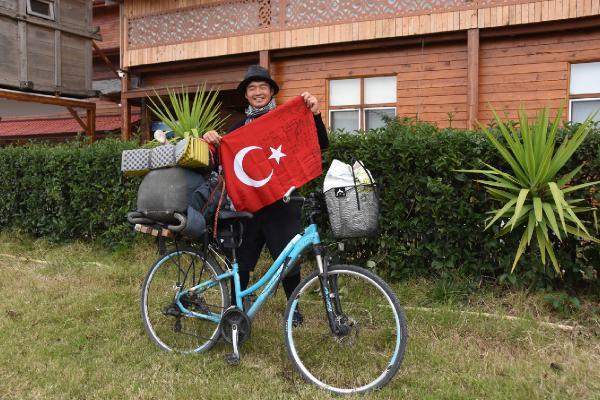 Bisikletiyle dünyayı gezen Japon fotoğrafçı, Türkiye'ye hayran kaldı